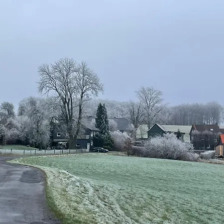 Molehill Shire Apartment *